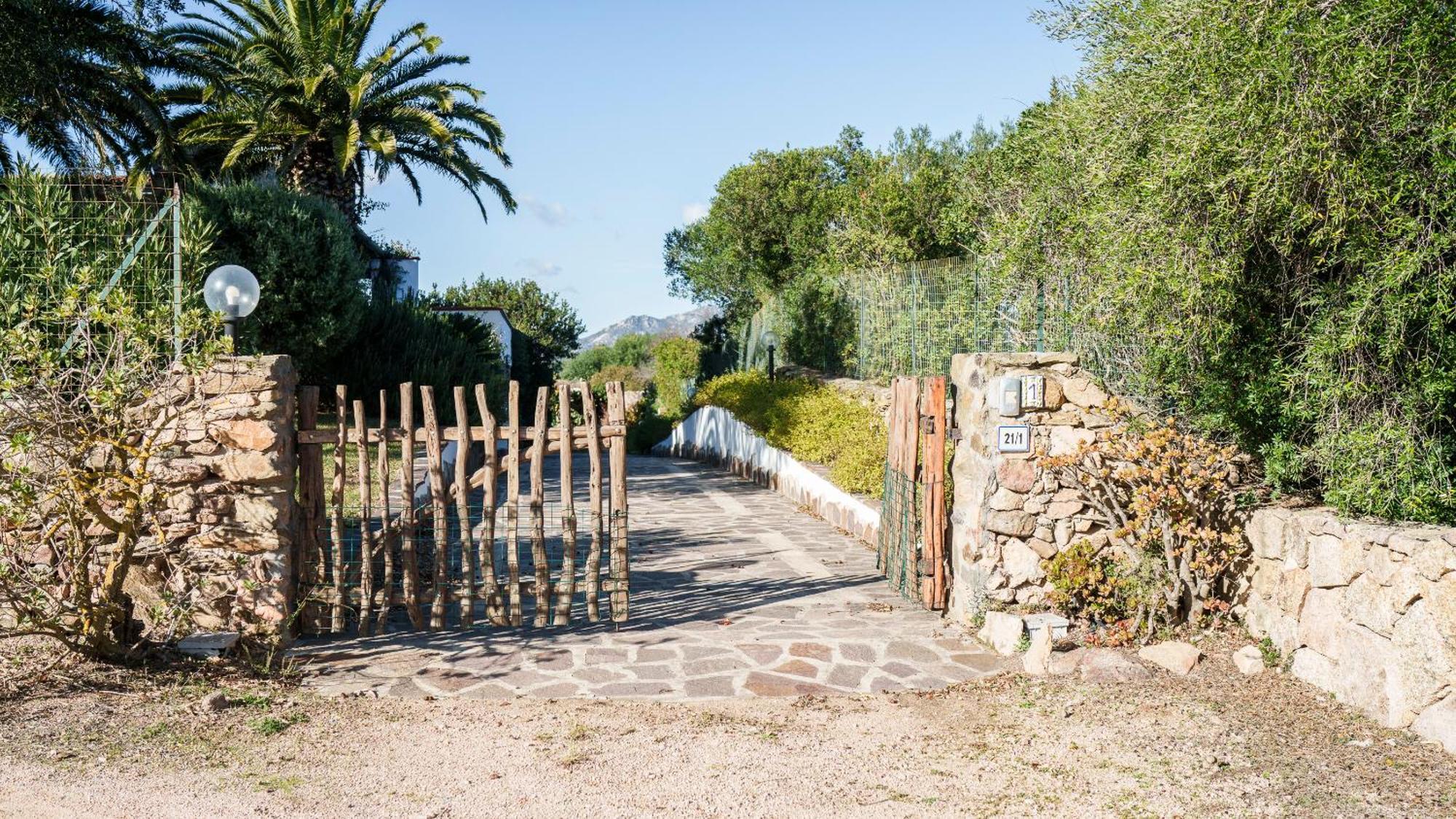 Welcomely - Acqua E Tramonto Olbia Exteriör bild